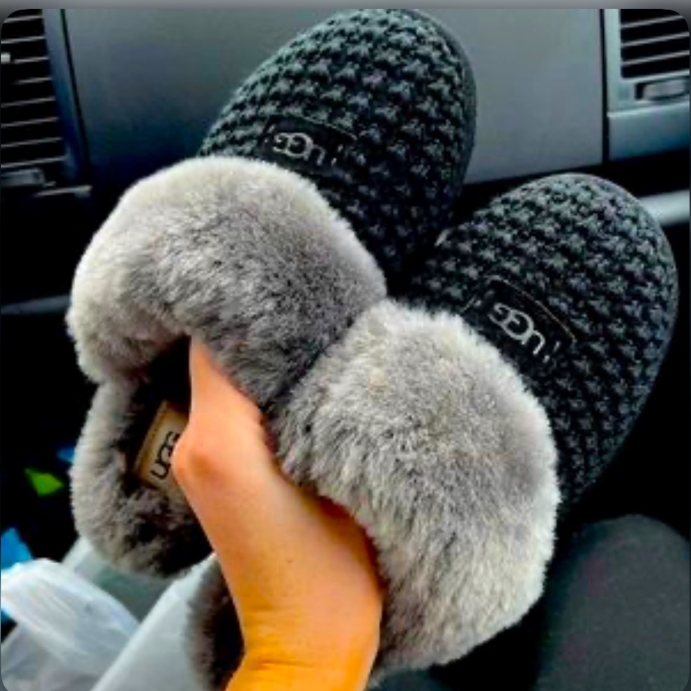 UGG Cozy Knit Slipper